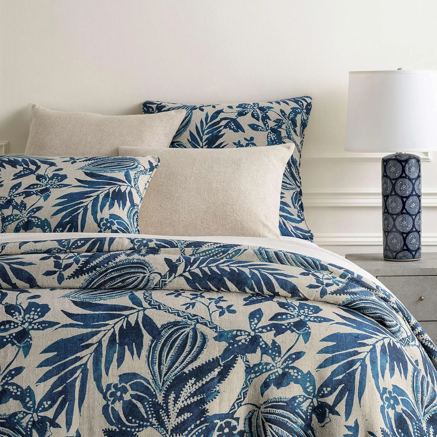 Antigua Linen Duvet Cover, King Size, Blue Floral Pattern