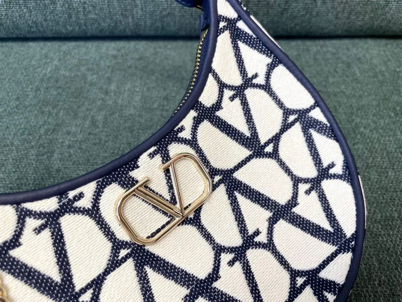 Bags Streamlined 1196 Valentino - CC Bags Outstanding -