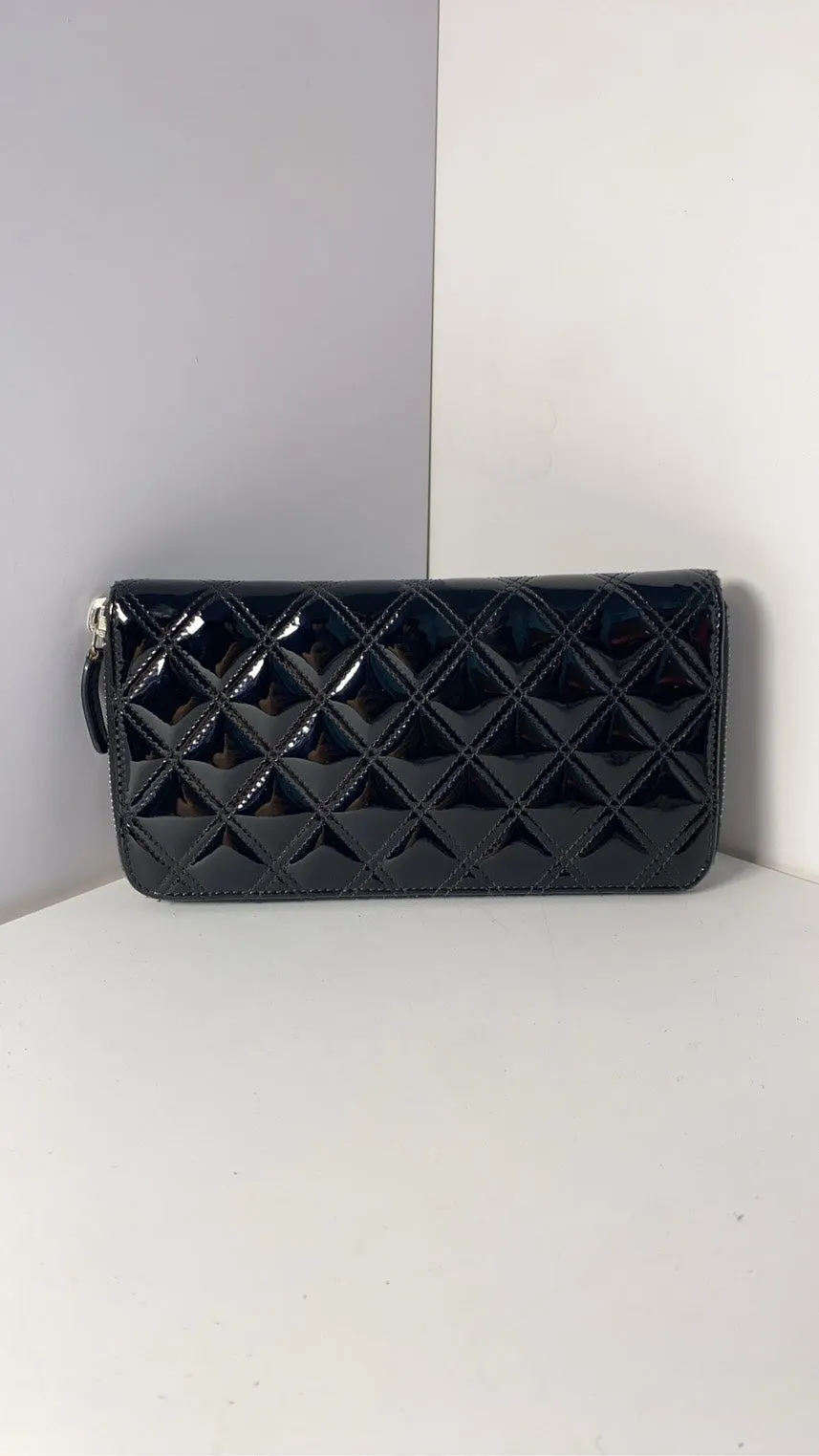 Chanel Classic Black Patent Wallet - Preloved Designer Accessory