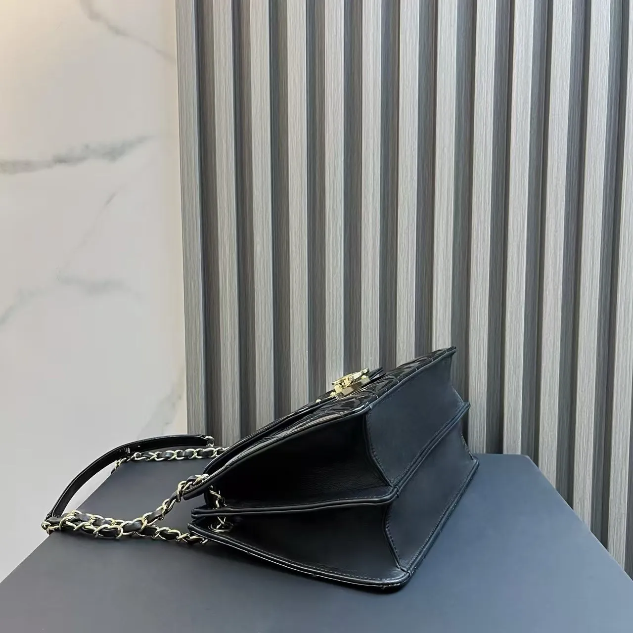 Chanel Classic Flap Black Patent Leather Shoulder Bag 2014-2015