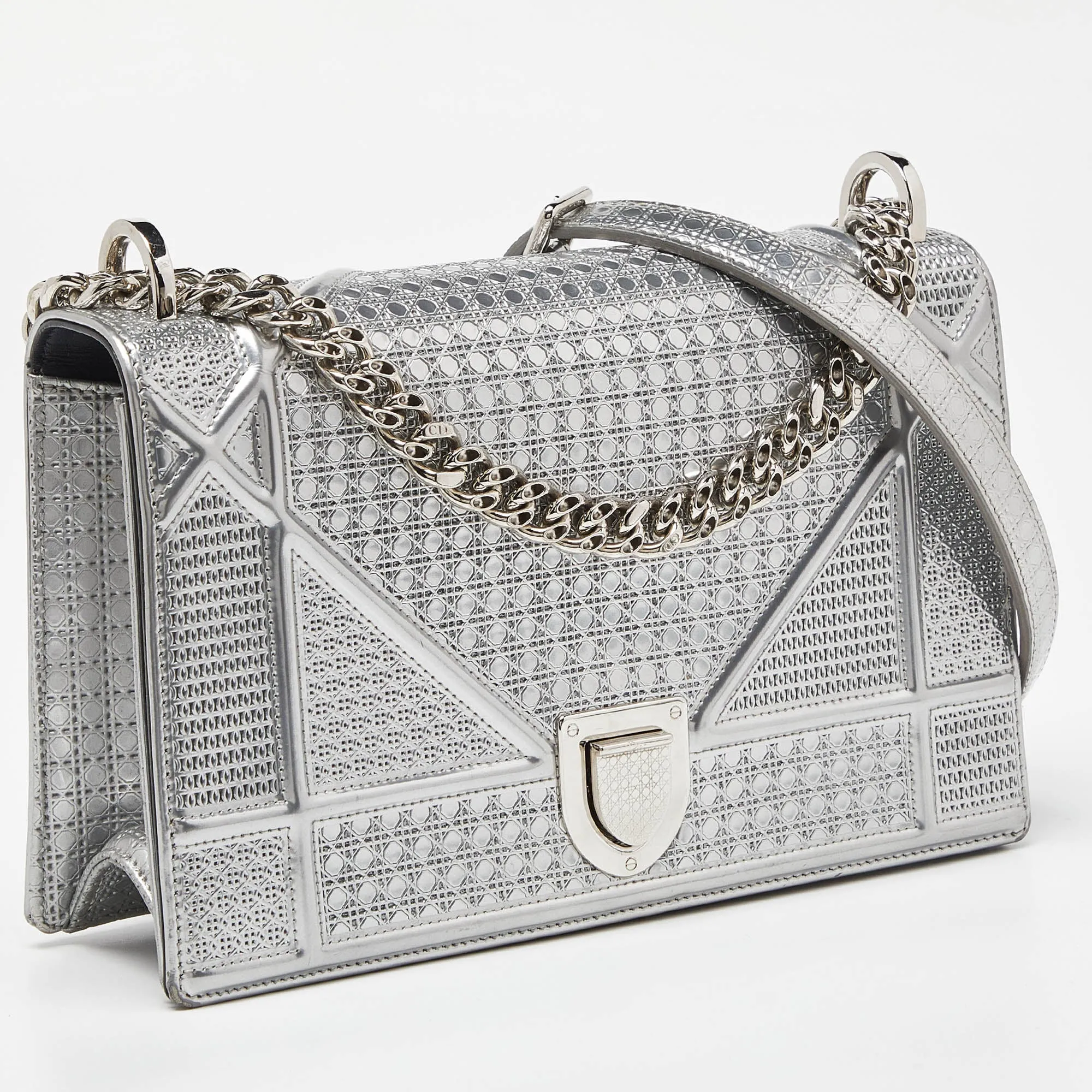 DIOR Silver Microcannage Patent Leather Medium ama Flap Shoulder Bag