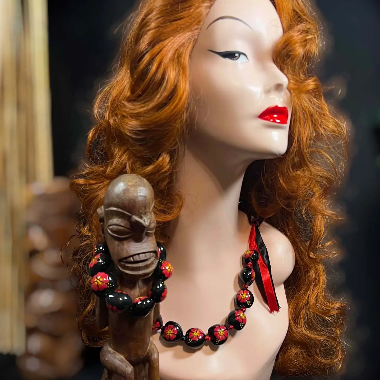 HAND PAINTED KUKUI NUT LEI NECKLACE SET