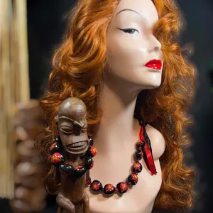 HAND PAINTED KUKUI NUT LEI NECKLACE SET