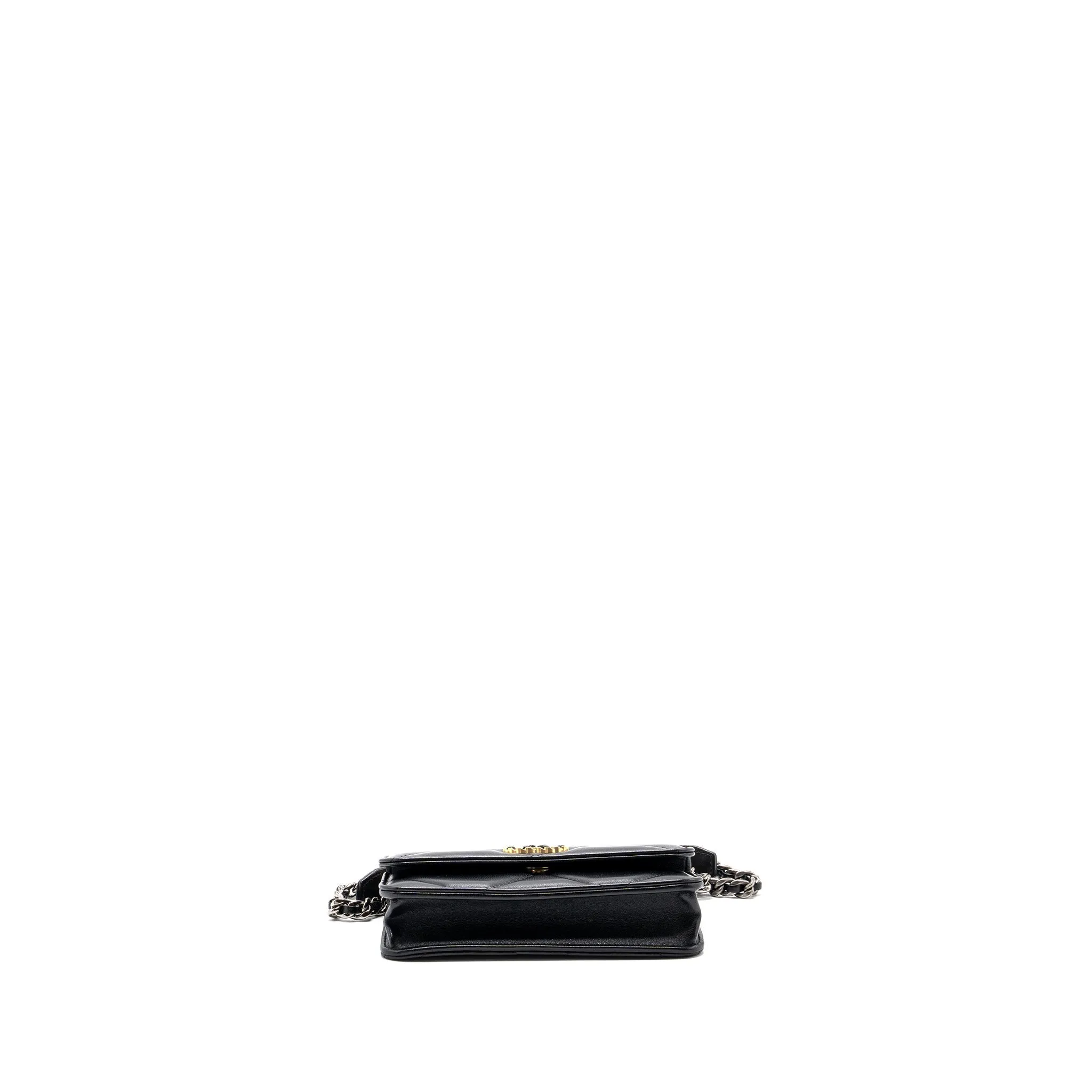 Hardware (microchip) Chanel Multicolour Bargain price Chain High-quality for low cost Mini Black 19 On Wallet Lambskin