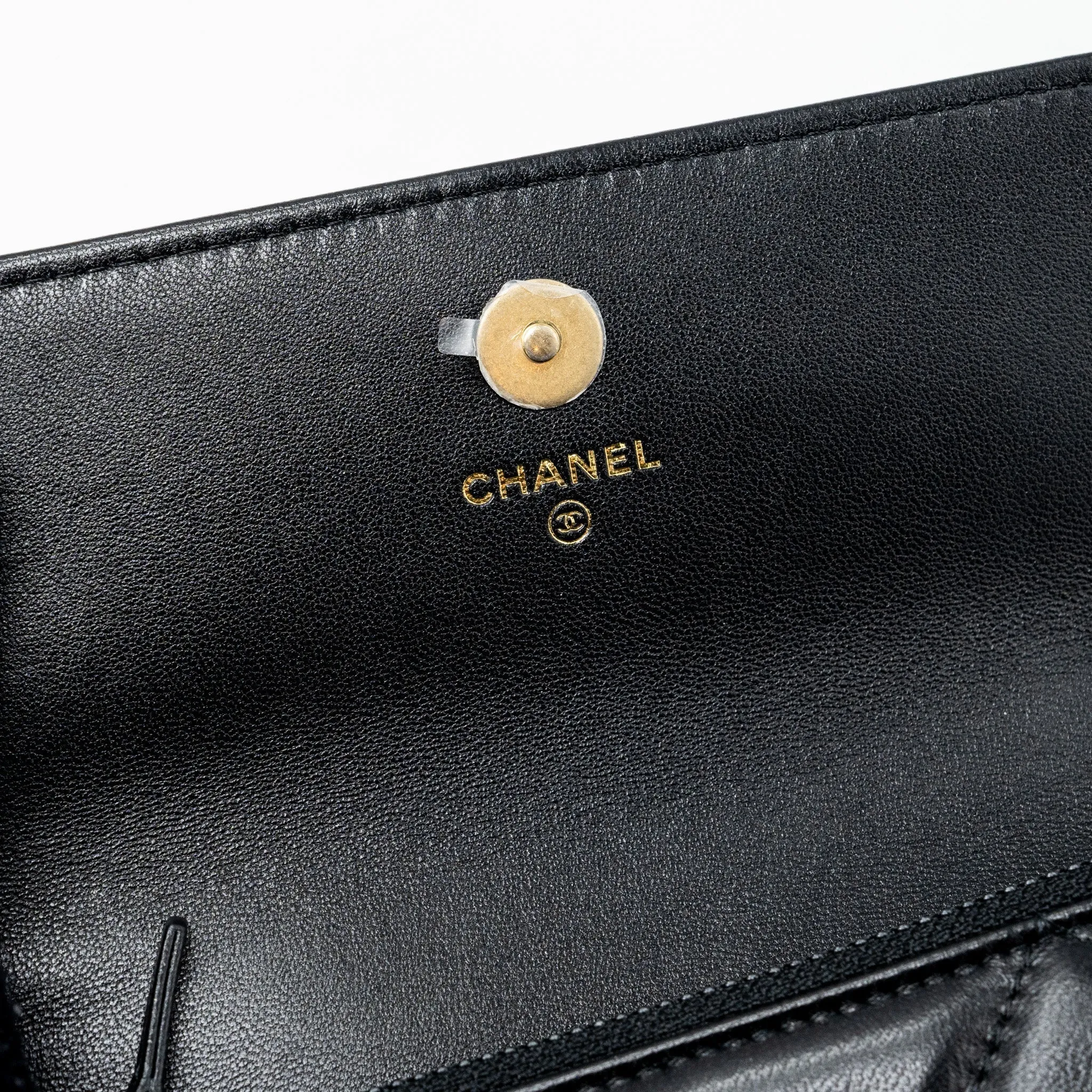 Hardware (microchip) Chanel Multicolour Bargain price Chain High-quality for low cost Mini Black 19 On Wallet Lambskin