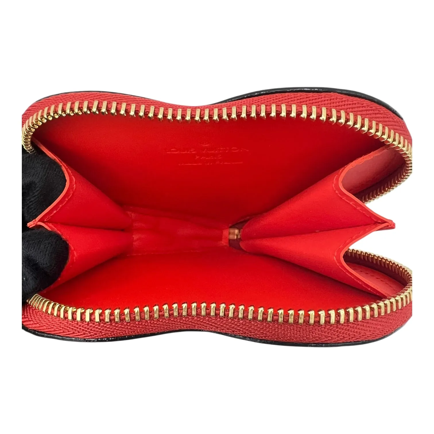 Heart Pouch Pink in Patent Leather, Gold hardware