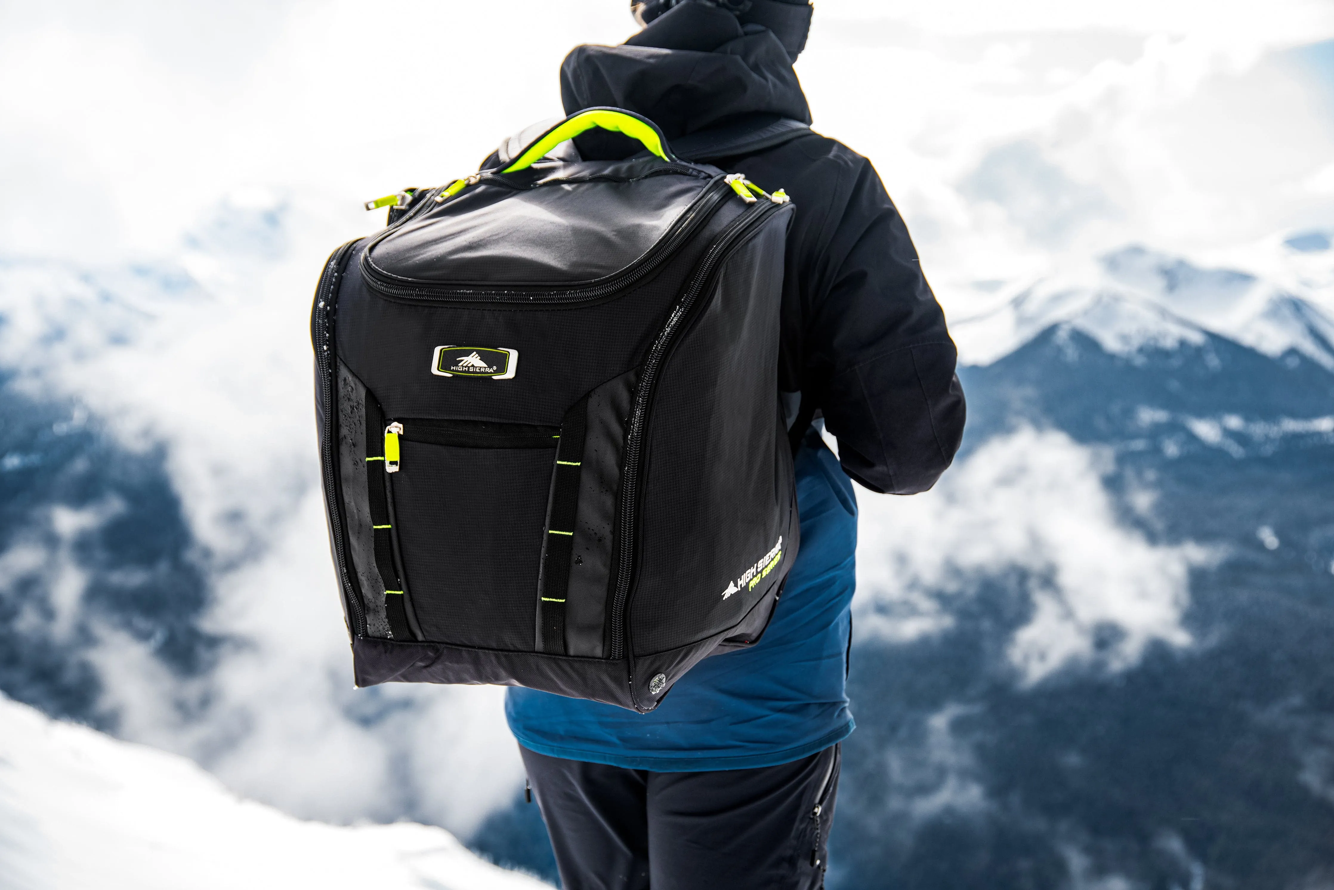 High Sierra PRO Deluxe Trapezoid Boot Bag