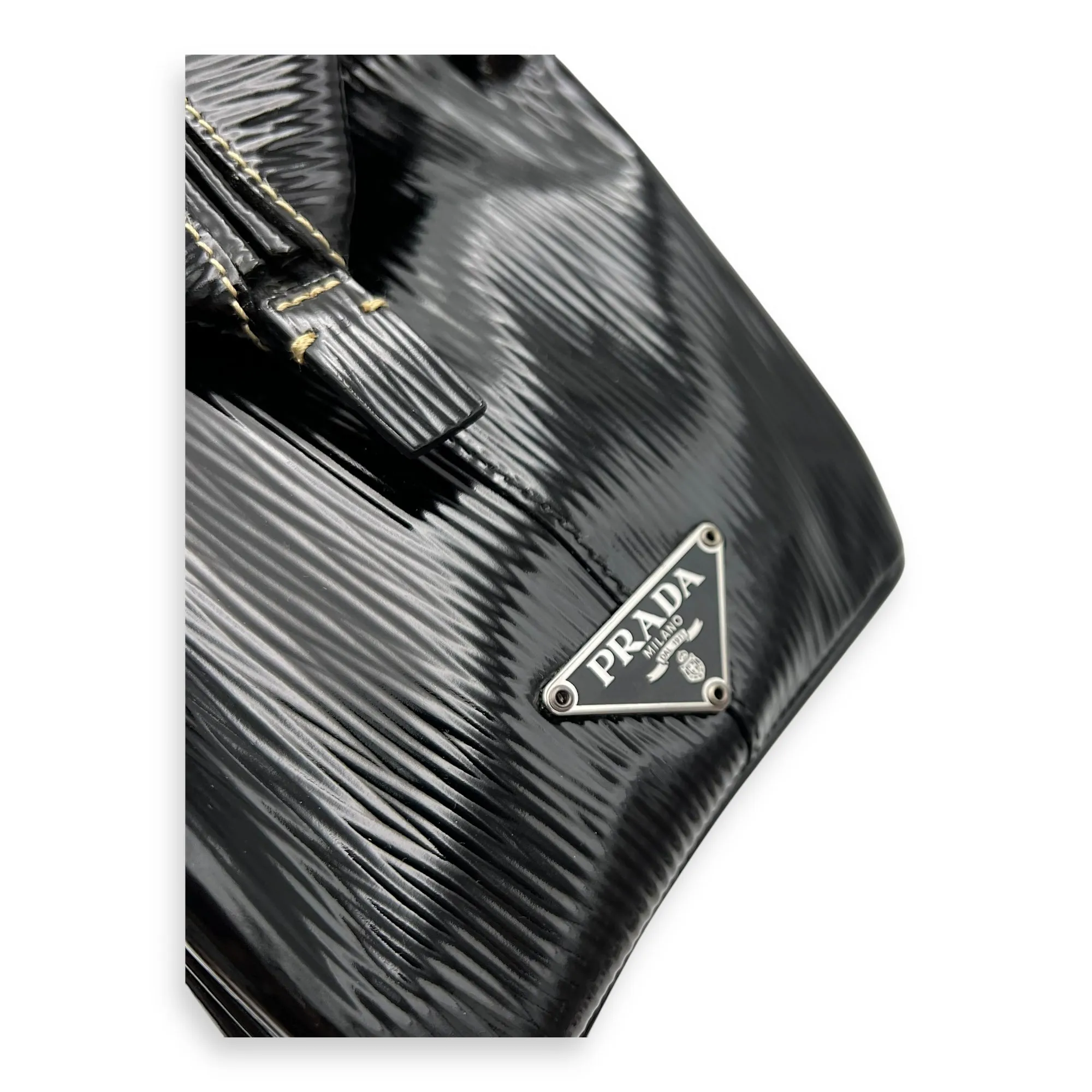 Logo Plaque Shopper Top handle bag in Patent leather, Silver Hardware