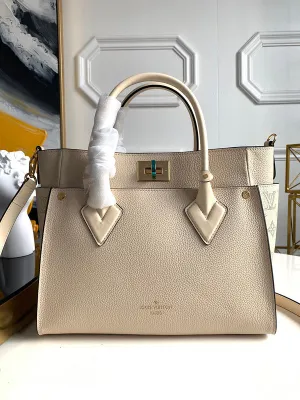 Louis - CC Vuitton Customizable Bags - Streamlined 17660 Bags