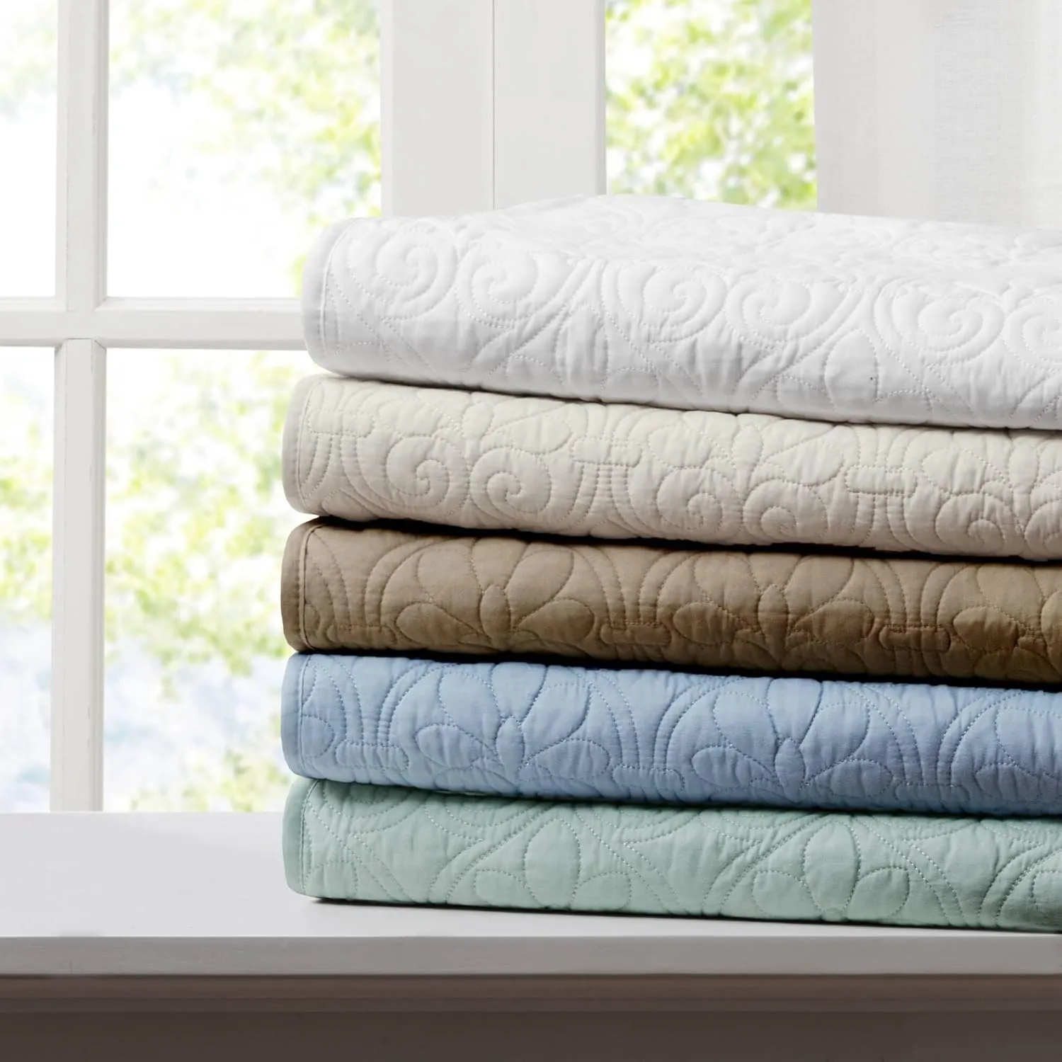 Madison Park Quebec Oversized Quilted Throw in Khaki Finish MP50-2984, 60"x70"