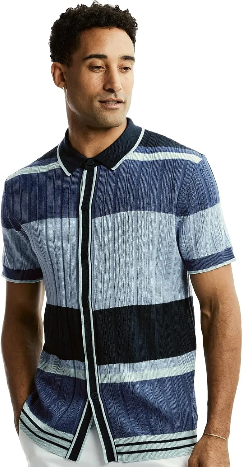 Men’s Short Sleeve Collar Knit Sports Shirt – Chevron Stripe and Color Blocked Horizontal Pattern