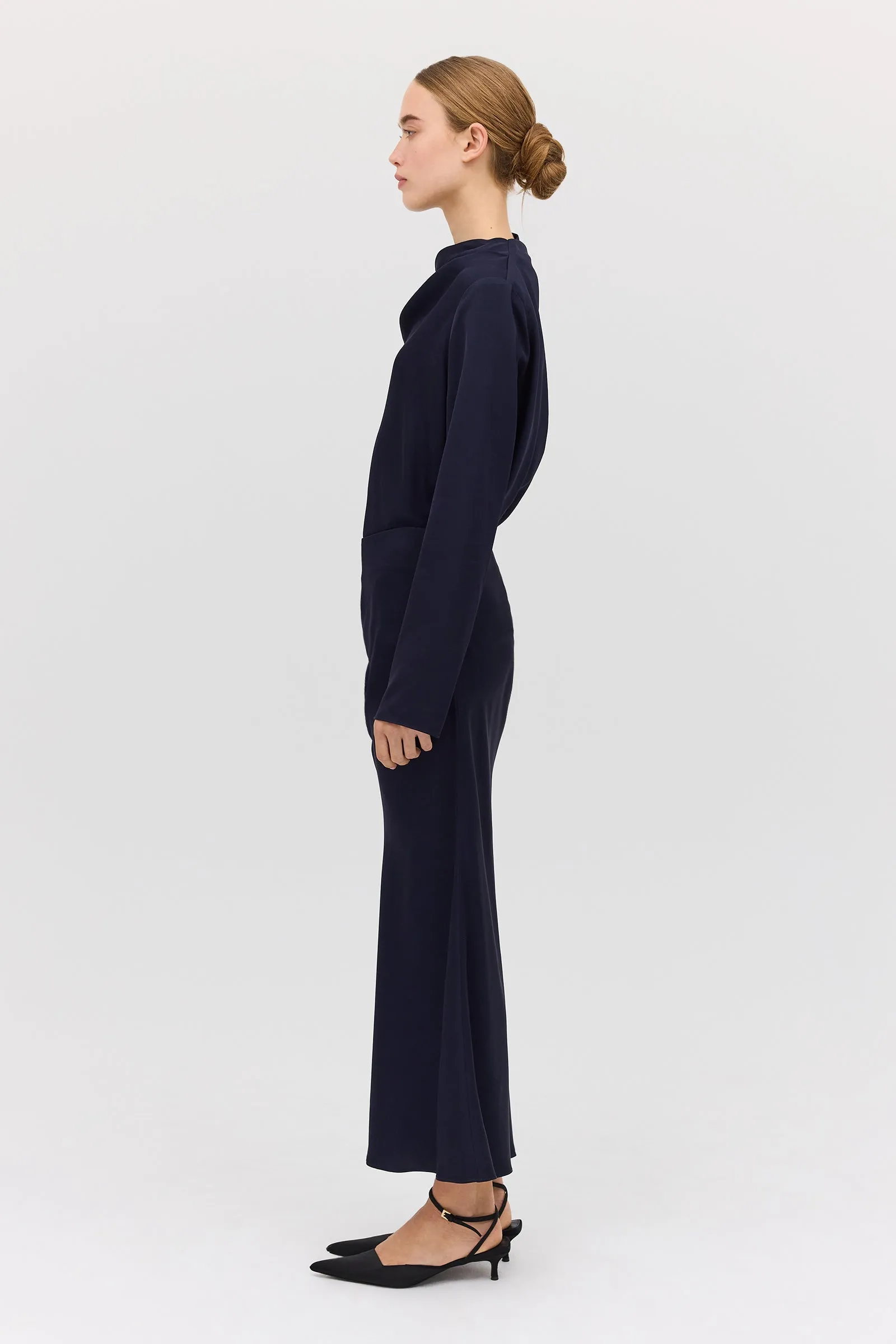 NAVY SATIN CREPE AMITY SKIRT