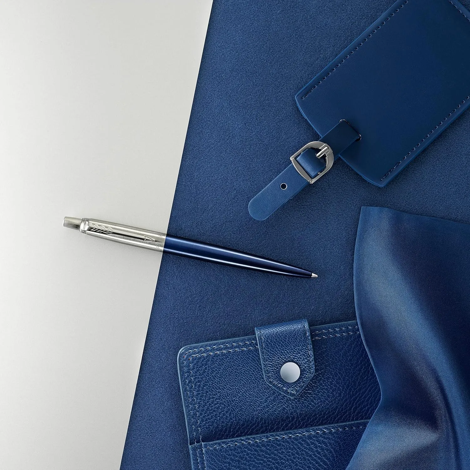 PARKER Jotter Ballpoint Pen, Royal Blue with Medium Point Blue Ink, Gift Box (1953186)