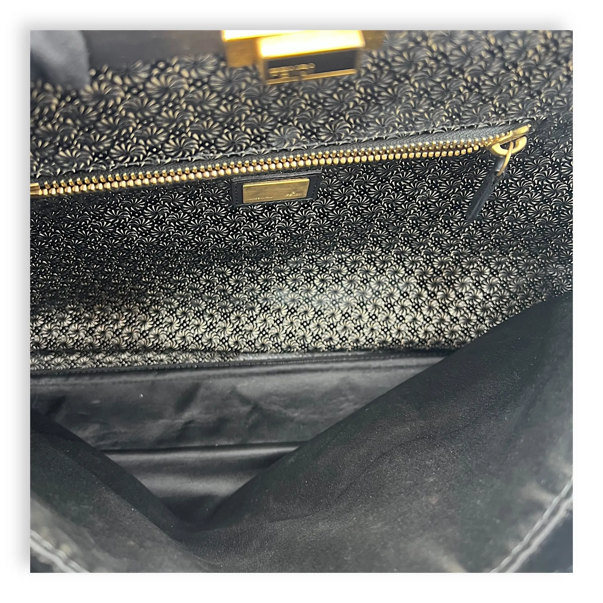 Peekaboo Top Handle Bag Large Black in Patent Leather, Gold hardware