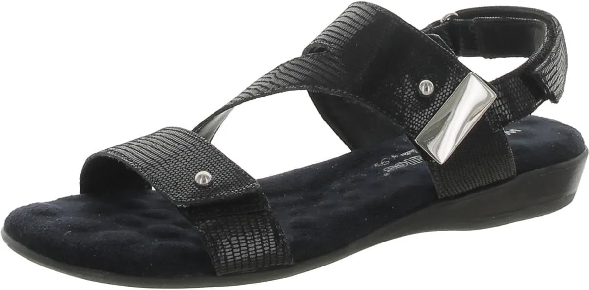 Walking Cradles Womens Chloe Patent Leather Ankle Strap Black 7 Narrow (AA,N)
