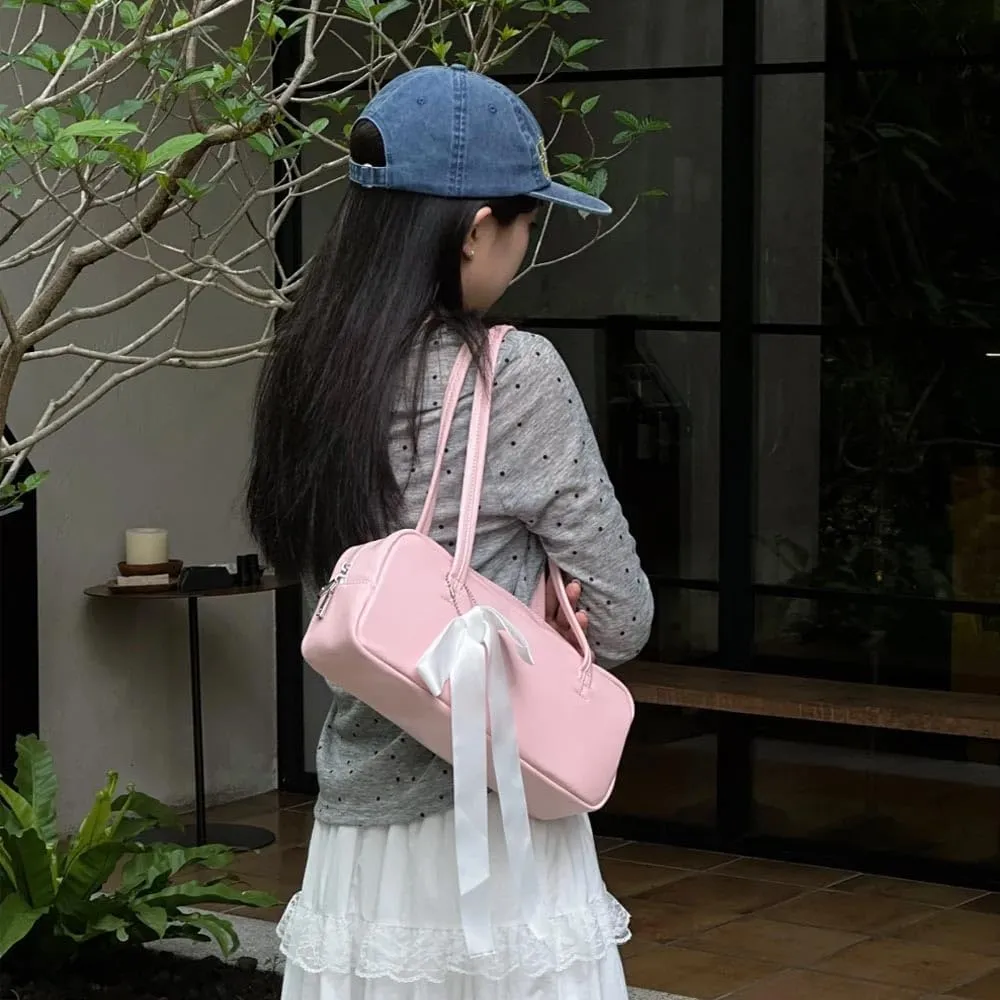 Women's niche design armpit bag, small and cute shoulder bag, fashionable, elegant and charming handbag